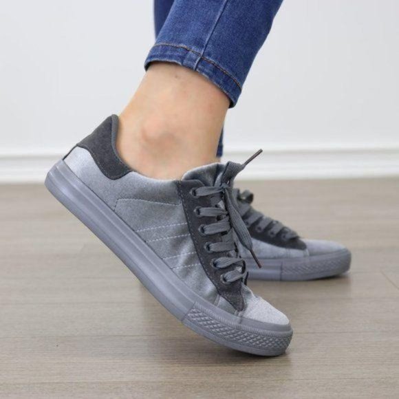 Gray Velvet Low Top Fashion Sneakers - Picture 4 of 8